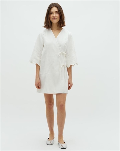 Global F - Antaja Scallop Kjole - White